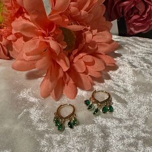 🌸Final price🌸 Elegant Gold and Green Drop Earrings